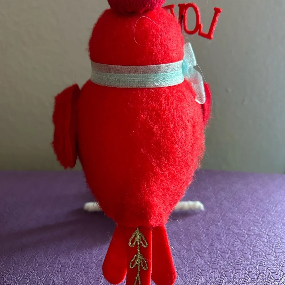 Target Bird Valentine’s Day 2023 Featherly Friend - Aerial